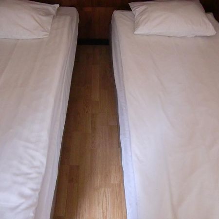 Budget Hotel Thorbecke Amsterdam Bagian luar foto